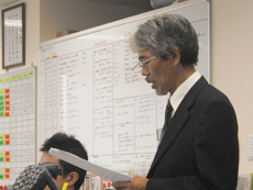 2012年5月1日 建築士3名を迎えた新体制でのスタートです 2012年5月1日 建築士3名を迎えた新体制でのスタートです