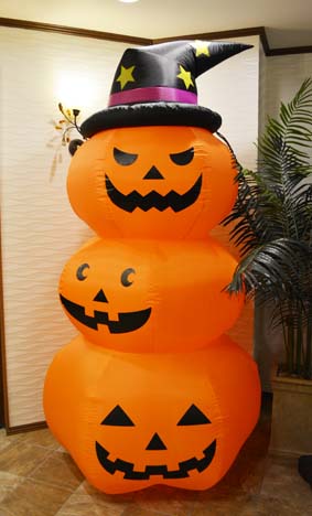 10月15日 ハロウィン飾付け&ファミリーグループ懇親会 10月15日 ハロウィン飾付け&ファミリーグループ懇親会