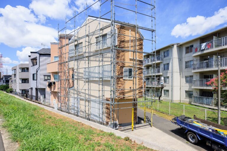【2024年最新】江戸川区の塗装で使える助成金・補助金をわかりやすく解説！もらえる条件や助成金額は？