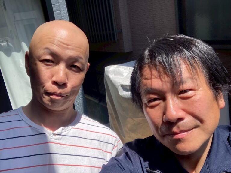 練馬区/外壁クラック・雨樋シリコン補修