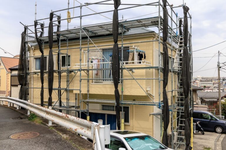 窓リノベと外壁リフォームを一緒に行うと効果的な理由｜遮熱塗料で光熱費も削減