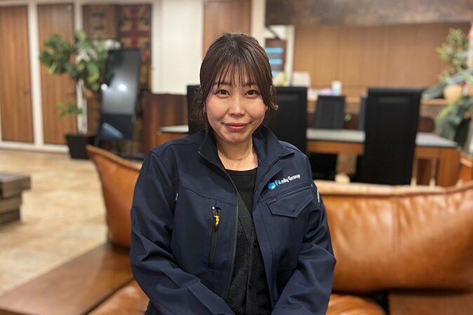 Staff 宮崎 翔子