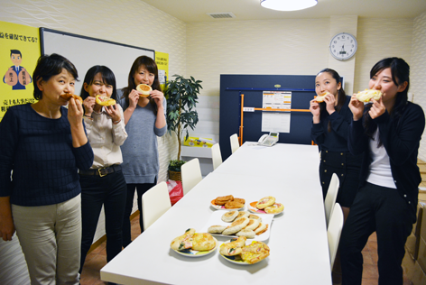 2015年4月18日 行列ができるおいしいパン屋さん 2015年4月18日 行列ができるおいしいパン屋さん